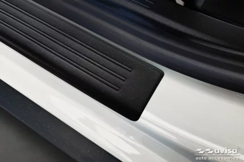 Avisa protecție de prag din oțel neagră mată ștanțat "Lines" (din 4 bucăți) DACIA DUSTER III 2024->