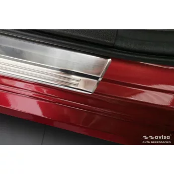   Avisa protecție de prag din oțel argintie ștanțat "Lines" (din 4 bucăți) SUZUKI SWIFT VII hatchback 5d 2024->