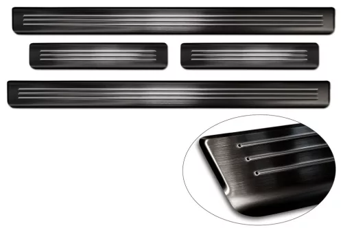 Avisa protecție de prag din oțel neagră ștanțat "Lines" (din 4 bucăți) FORD MUSTANG Mach-E 2020->