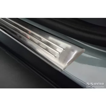   Avisa protecție de prag din oțel argintie satinată ștanțat "Lines" (din 4 bucăți) FORD TURNEO COURIER II 2023->