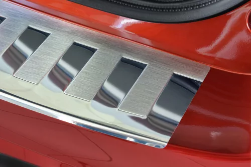 Avisa protecție bară spate din oțel argintiu satin/argintiu, cu textură bordată, finisaj periat HONDA Civic Tourer 2014-2015, FL2015->