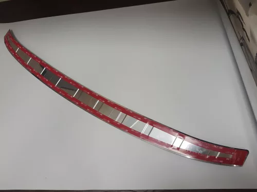 Avisa protecție bară spate din oțel argintiu satin TOYOTA Corolla XI 2014->