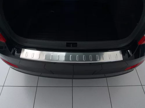 Avisa protecție bară spate din oțel argintiu satin SKODA Octavia III liftback 2013-2016, FL2016-2019