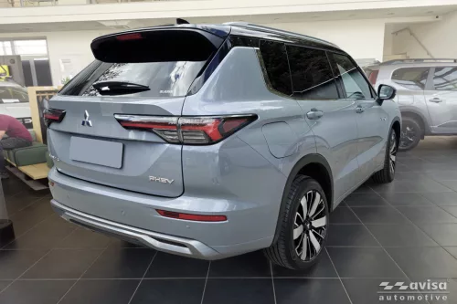 Avisa interior protecție de bară din oțel argintie satinată (din 2 bucăți, stânga și dreapta), alapozott MITSUBISHI OUTLANDER IV 2025->