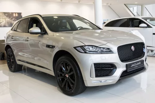 Avisa protecție bară spate din carbon negru JAGUAR F-PACE 2016->