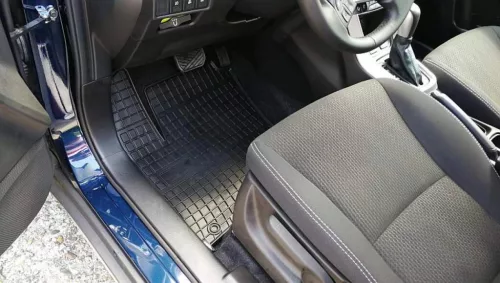 Covorașe de cauciuc cu colțuri ranforsate SUZUKI SX4 II 2013-/SUZUKI SX4 II S-Cross 2013- (605)