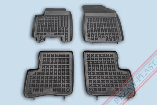 Rezaw covoare auto negre TOYOTA Yaris I 1999 - 2005 5 uși, cu tăiere pentru stingător