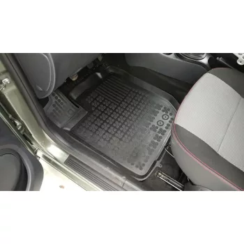   Rezaw covoare auto negre Dacia DUSTER I SUV după facelift 2013-2018 (203408)