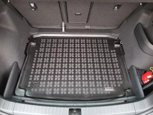 Rezaw covorașe negre din cauciuc pentru portbagaj SKODA KAROQ Crossover cu tracțiune 4x2, cu kit de reparare 2017-