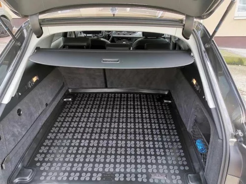 Rezaw tavă de portbagaj din cauciuc neagră Audi A6 IV C7 Avant/break 2011-2018 (232026)
