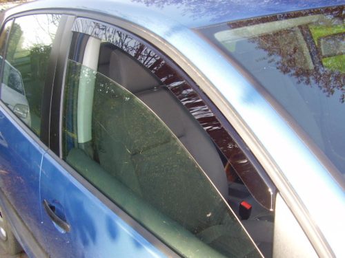 Sporty 2 Pe bucăți deflector Volkswagen Golf V. 5 ușă 2004-2008 (F2126)