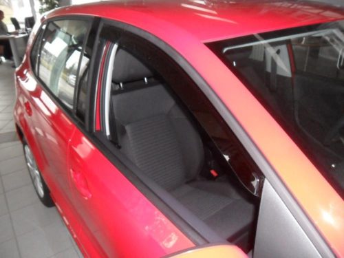 Sporty 2 Pe bucăți deflector Volkswagen Golf VI. 5 ușă 2008-2013 (F2136)