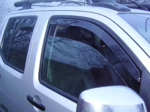 Sporty Nissan Navara Sporty paravânturi set față+spate pe geam, 4 buc 4 2004-2015