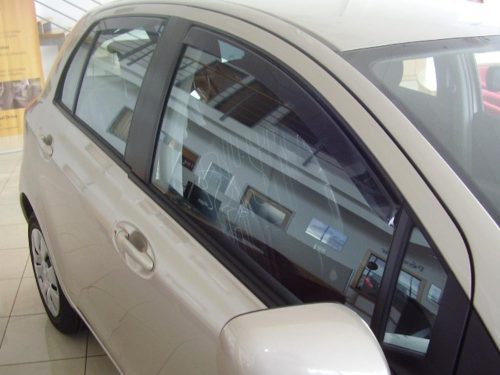Sporty 4 Pe bucăți deflector Toyota Yaris 5 ușă 2005-2011 (F2528_2535)