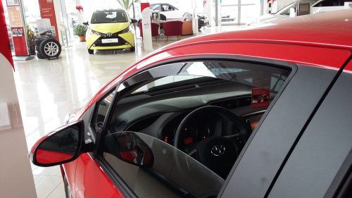 Sporty 2 Pe bucăți deflector, Toyota Yaris 2011-2020, 5 ușă