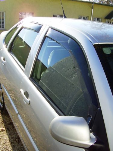 Szatuna Volkswagen Polo Classic Szatuna deflector set pentru lunetă față + spate, 4Pe bucăți 4 1994-2008